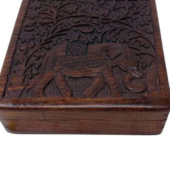 Hand Carved Wooden Box with Elephant Jewelry Box, Spice Storage Vintage - Picture 5 of 6